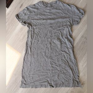 Time and Tru Heather Gray Short Sleeve Tee Dress